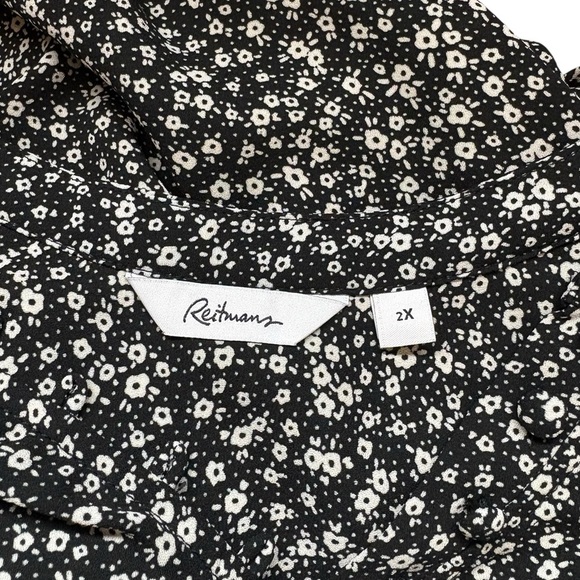 Reitmans, Blouse With Slit Neckline & Long Sleeves, 2X, Black, White - Picture 6 of 10